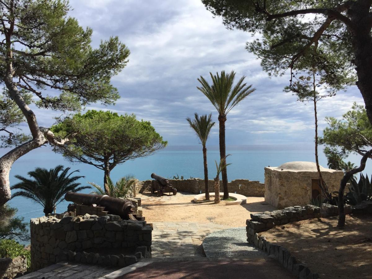 Old Town Lemon Charm Apartman Bordighera Kültér fotó